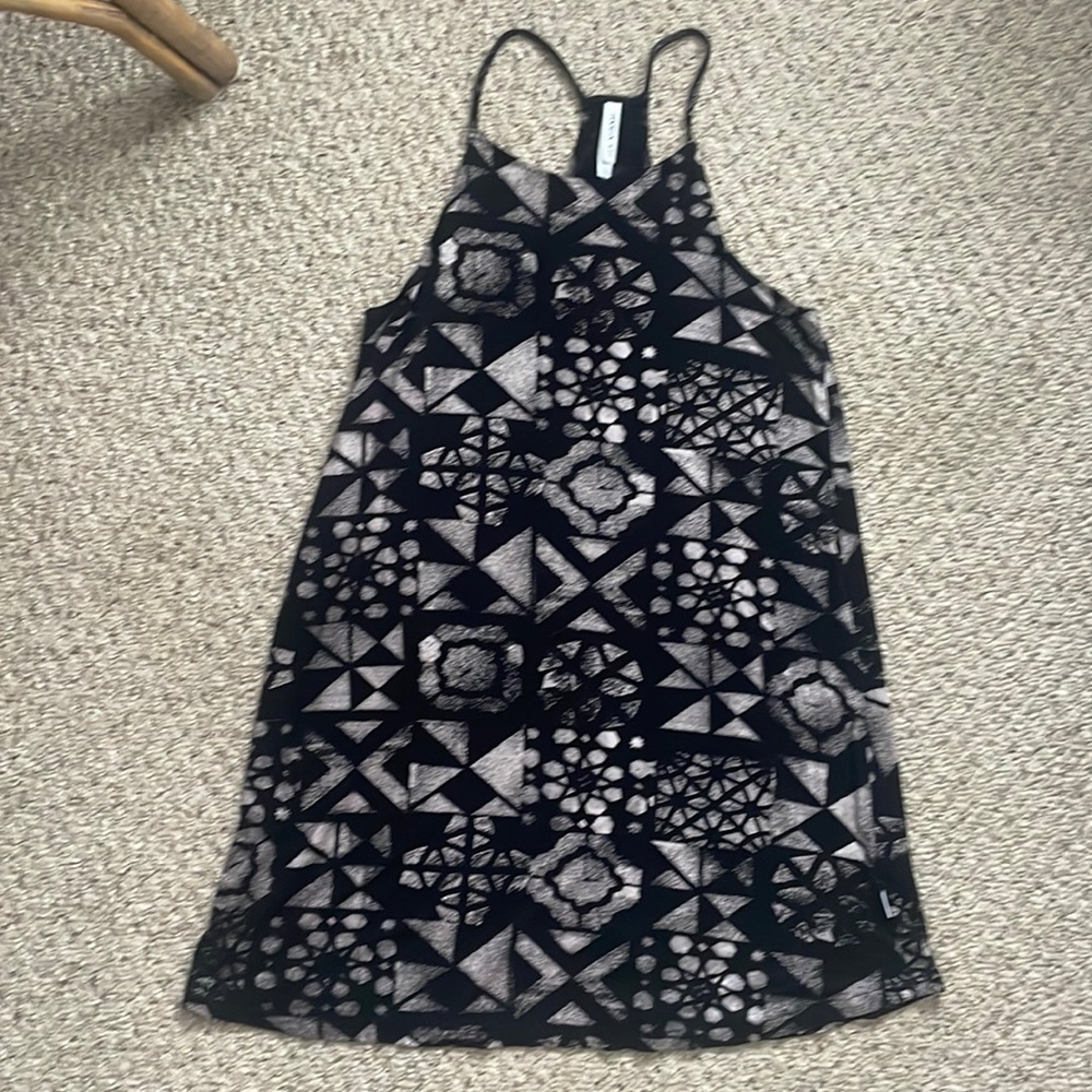 RVCA dress size M so comfy